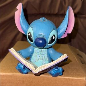 Disney Traditions Jim Shore Stitch “Finding‎ a Family” Figurine #4048658